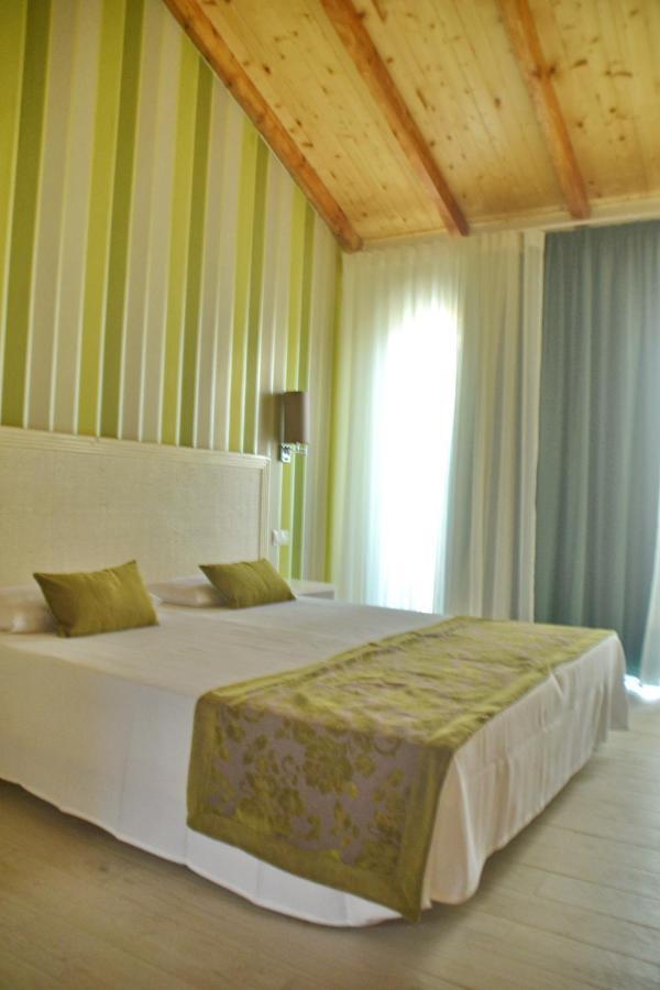 Ouril Hotel Julia Santa Maria Exterior photo